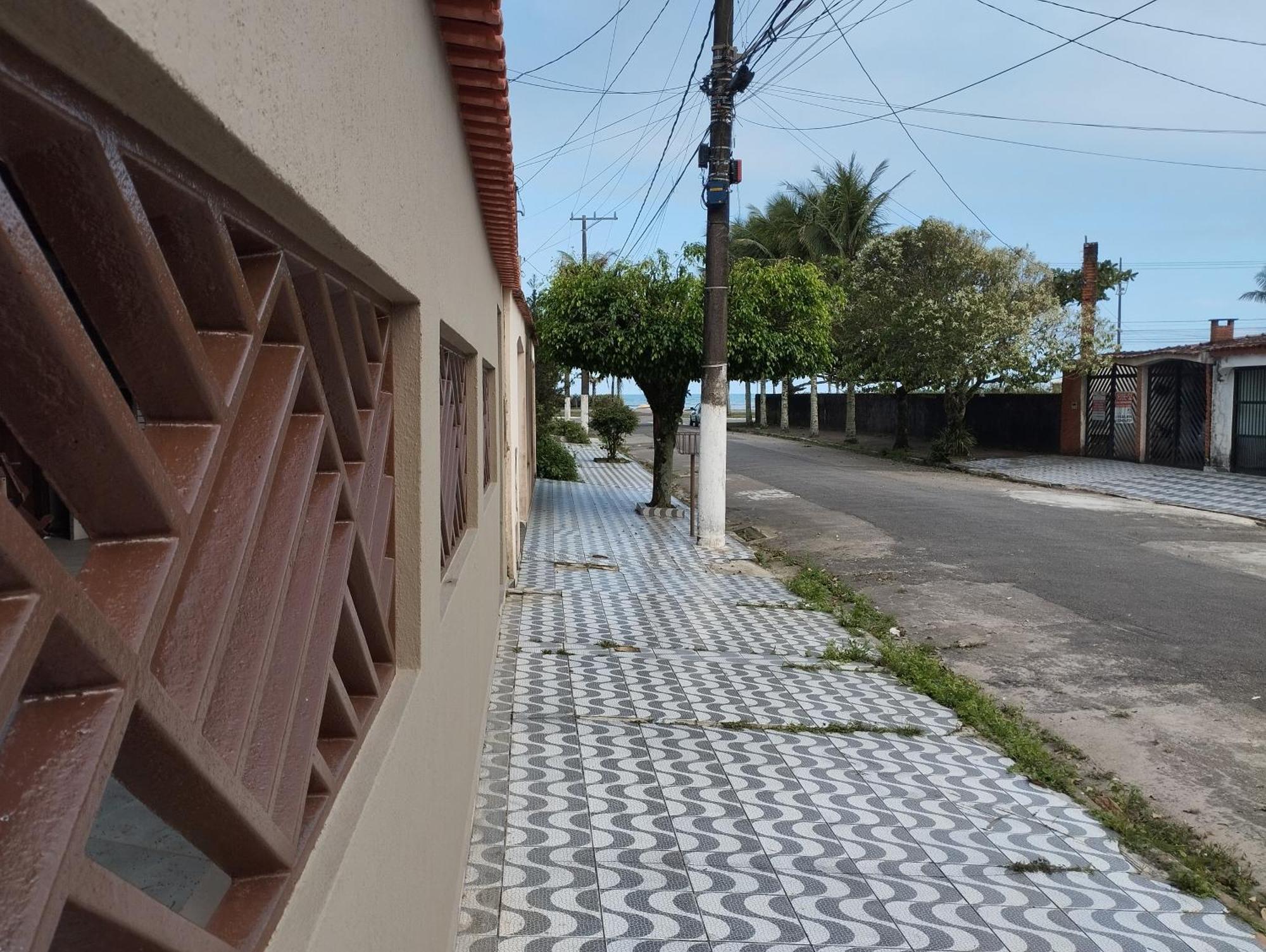 Casa A 50 Metros Da Praia - No Melhor Local Da Pg Villa Praia Grande  Luaran gambar